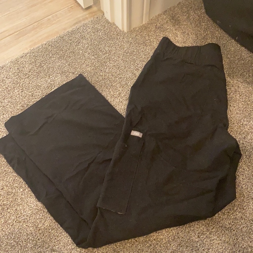 Figs wide leg scrub pants